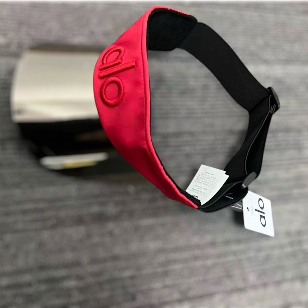 Alo Airlift Solar Visor - Red - Picture 2 of 3